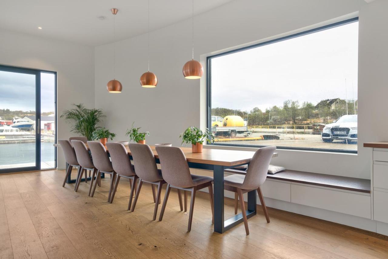 Volda Floating Home Kvaloya Kültér fotó